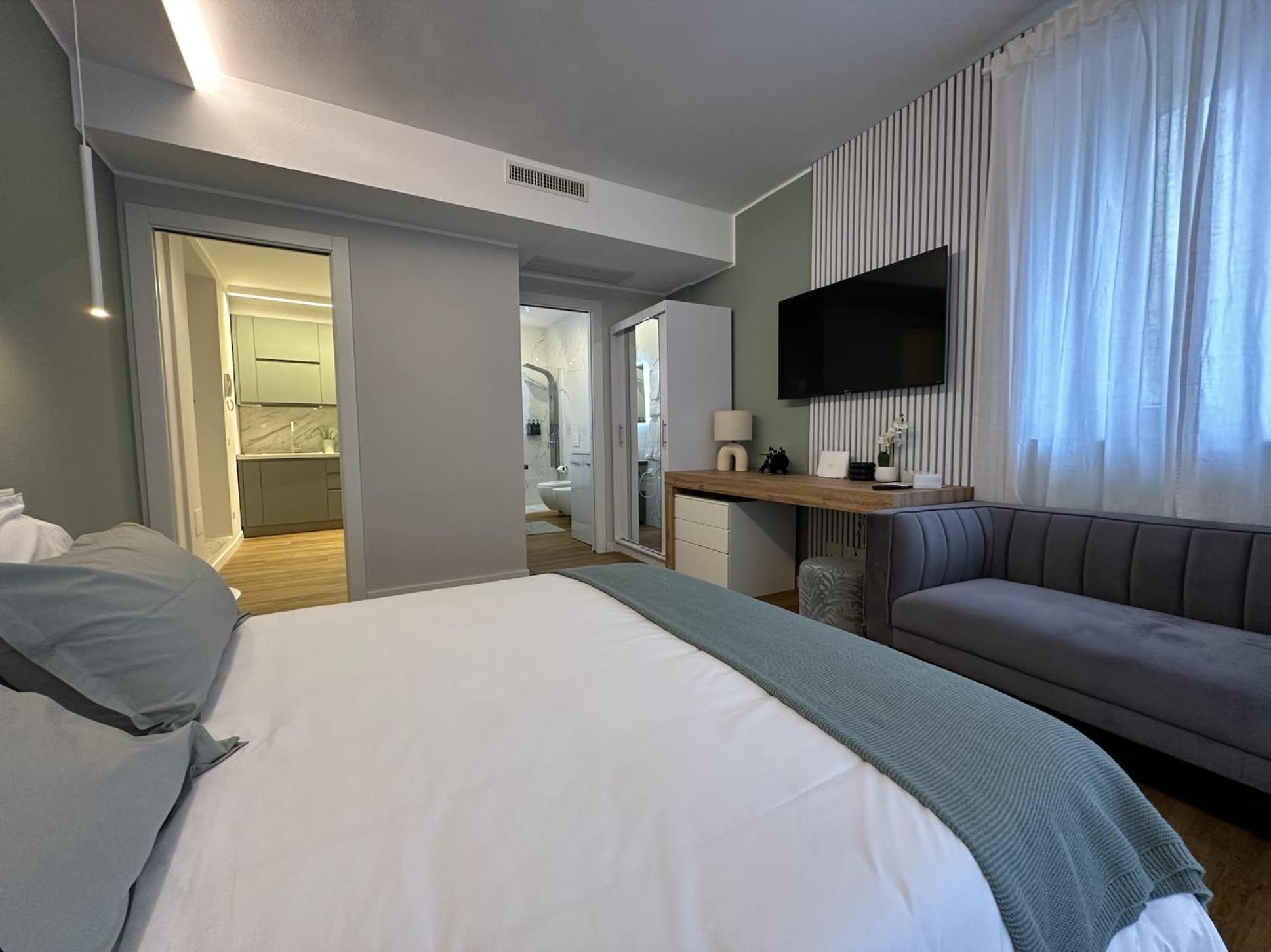 The Captain'S Apartments Sirocco - City Center Leonardo Academy Sesto Calende Extérieur photo